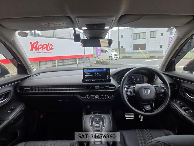 Honda ZR-V 2023-07 8102994-1