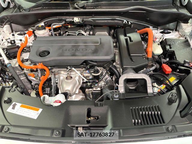 Honda ZR-V 2023-08 8102991-17