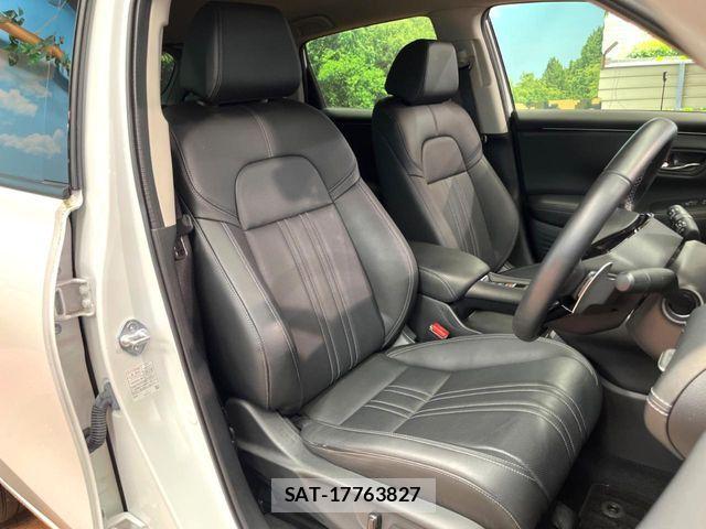 Honda ZR-V 2023-08 8102991-7