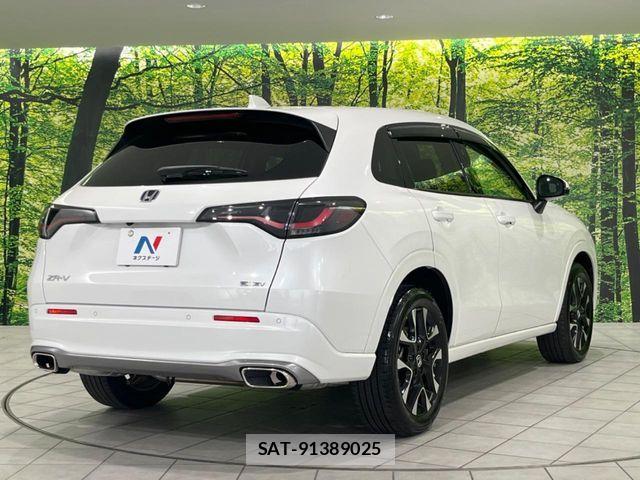 Honda ZR-V 2023-07 8147110-17