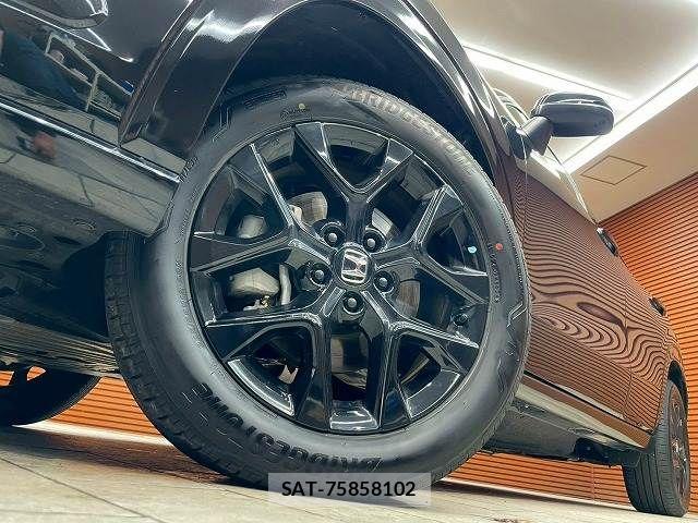 Honda ZR-V 2024-12 8147104-10