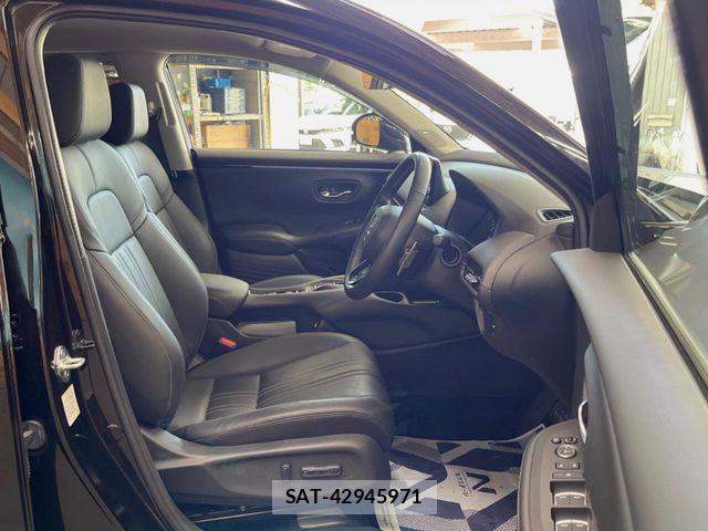 Honda ZR-V 2023-11 8147113-7