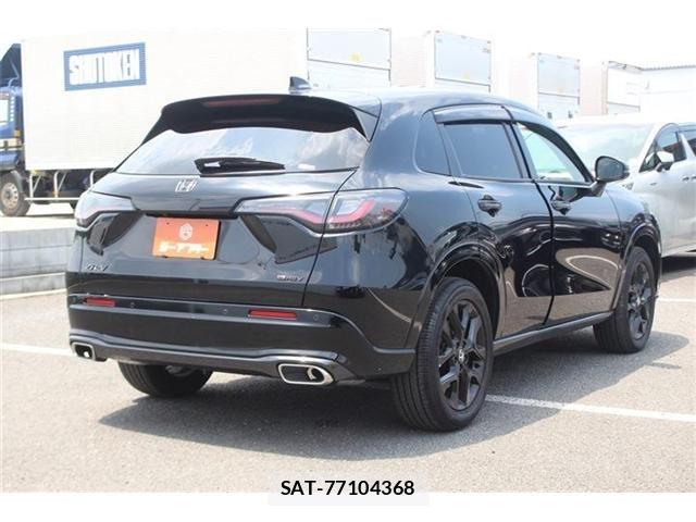Honda ZR-V 2025-03 8159601-15