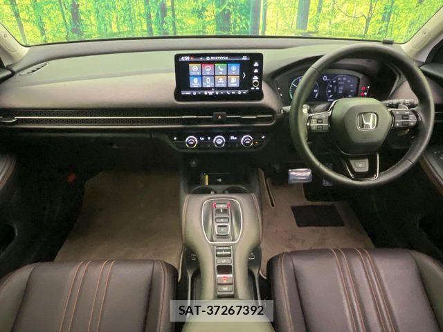 Honda ZR-V 2023-10 8211225-1