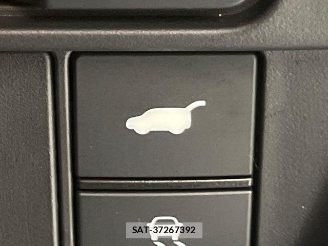 Honda ZR-V 2023-10 8211225-4