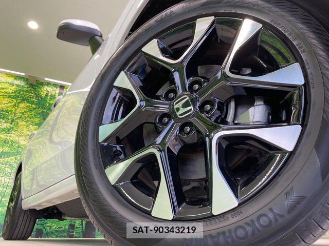 Honda ZR-V 2024-04 8232576-12
