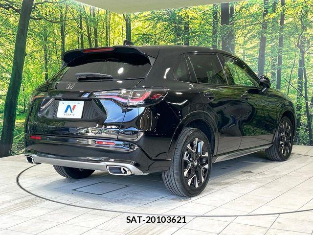Honda ZR-V 2023-08 8232578-16