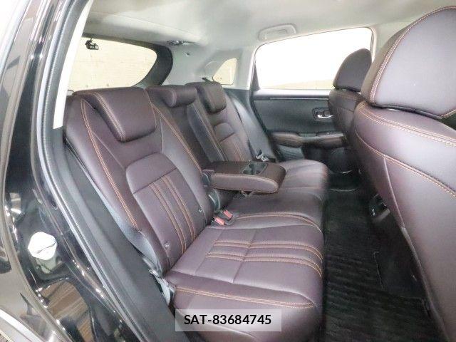 Honda ZR-V 2023-08 8247299-6