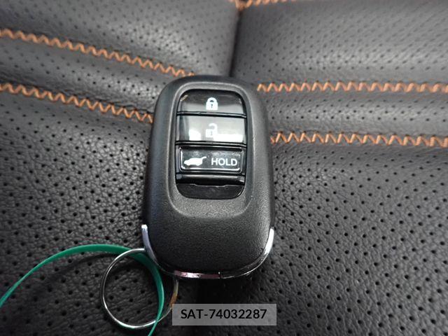 Honda ZR-V 2023-06 8338692-28