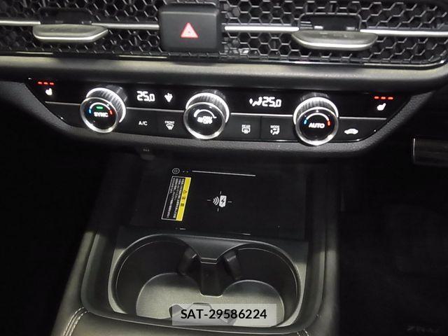 Honda ZR-V 2024-07 8439200-16