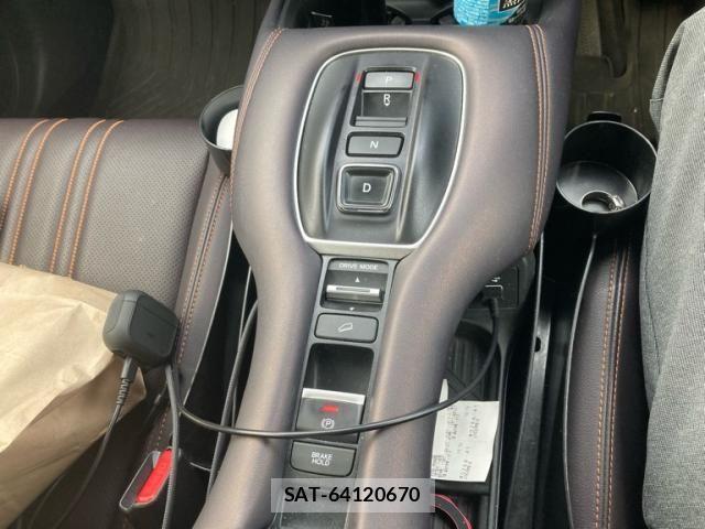 Honda ZR-V 2024-01 8564258-14