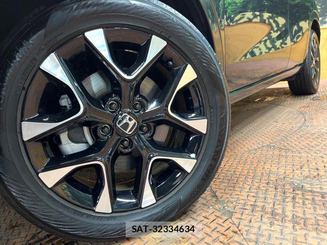 Honda ZR-V 2023-10 8564260-12
