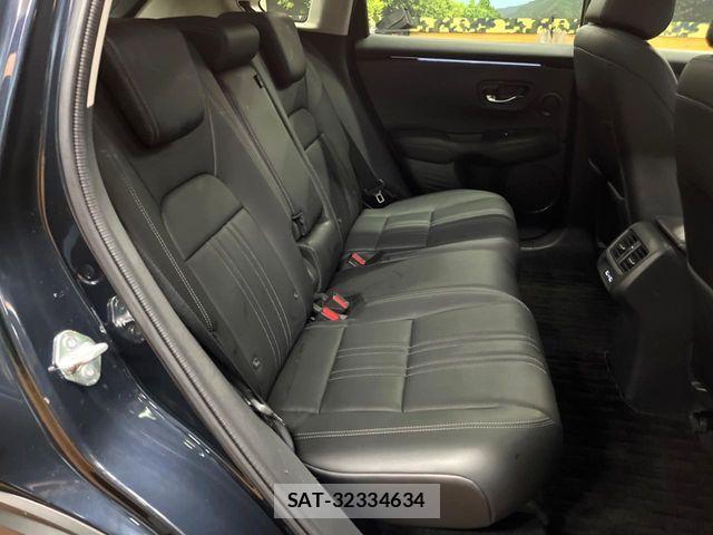 Honda ZR-V 2023-10 8564260-8