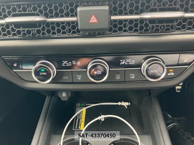 Honda ZR-V 2023-09 8564259-17