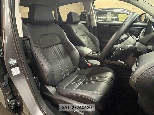 Honda ZR-V 2023-09 8630043-10