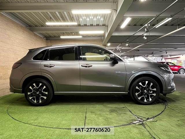 Honda ZR-V 2023-09 8630043-17