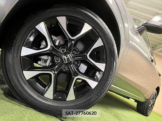 Honda ZR-V 2023-09 8630043-18