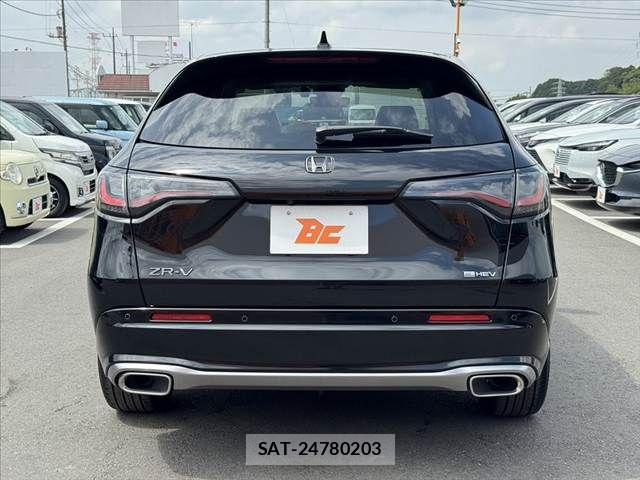 Honda ZR-V 2024-05 8630047-13