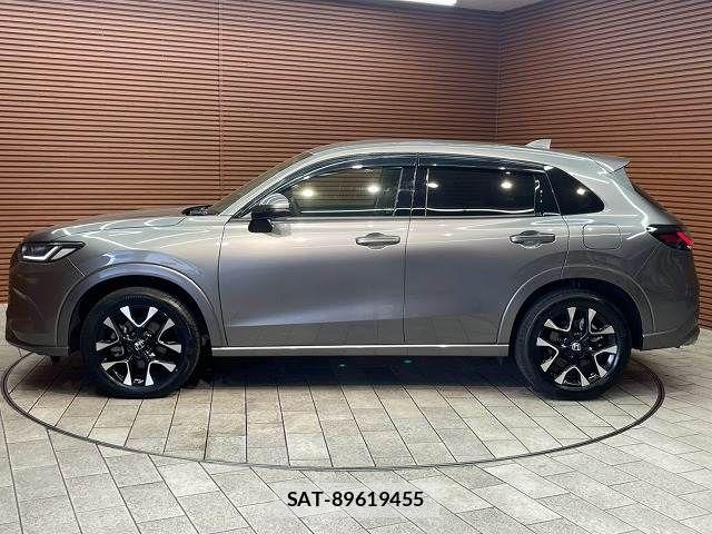 Honda ZR-V 2025-04 8630041-16