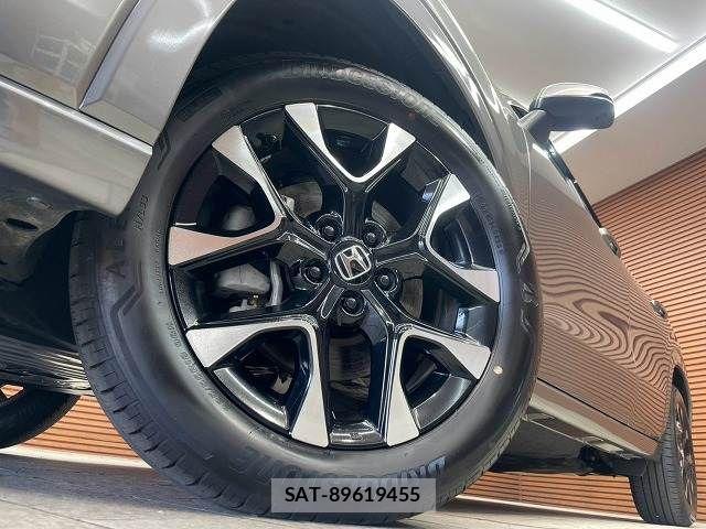 Honda ZR-V 2025-04 8630041-18