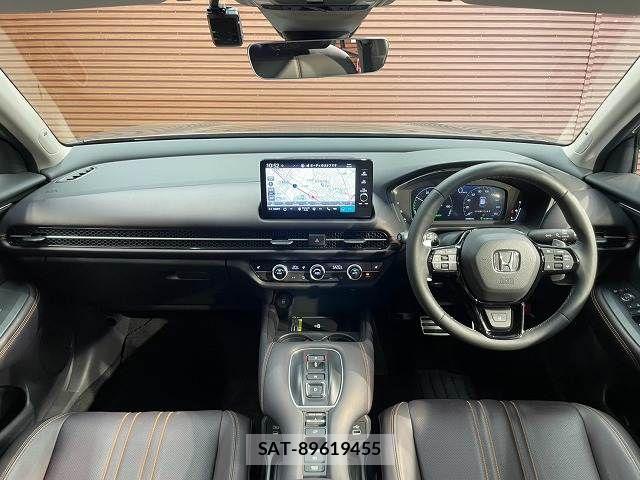 Honda ZR-V 2025-04 8630041-1
