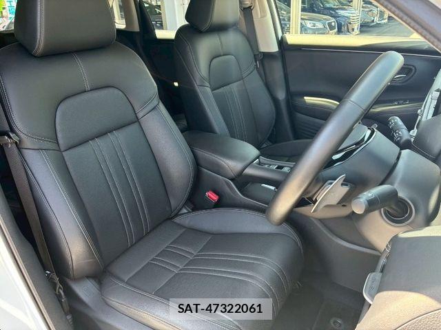 Honda ZR-V 2023-10 8630040-11