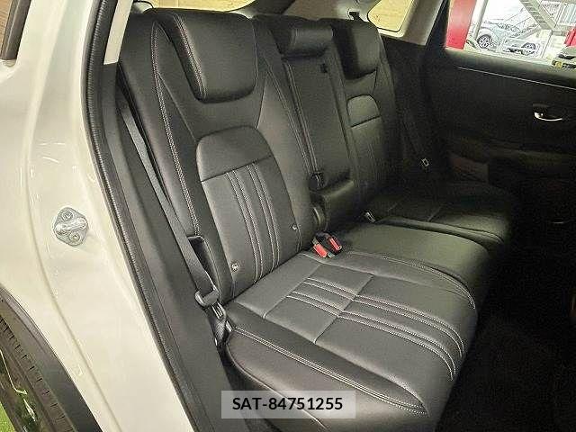 Honda ZR-V 2023-09 8630046-11