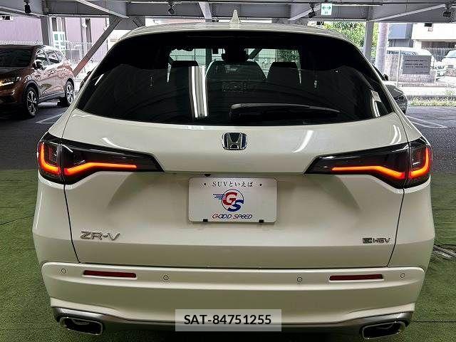 Honda ZR-V 2023-09 8630046-15