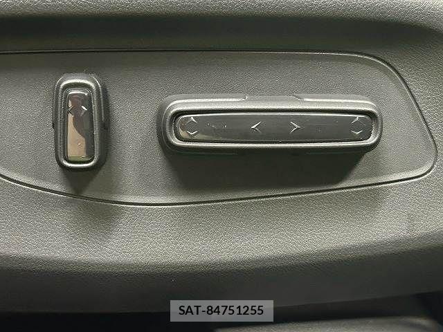 Honda ZR-V 2023-09 8630046-5
