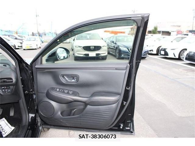 Honda ZR-V 2023-05 8832736-25