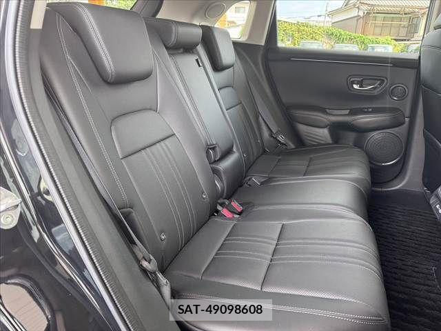 Honda ZR-V 2023-11 8832735-17