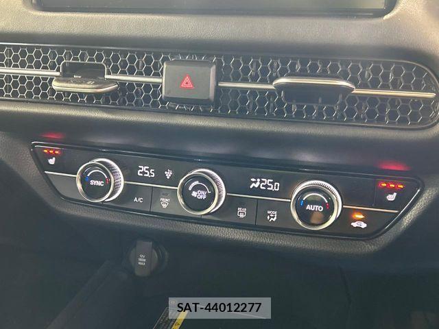 Honda ZR-V 2025-12 8832723-5