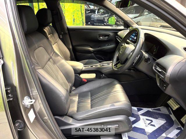 Honda ZR-V 2024-08 8832724-7