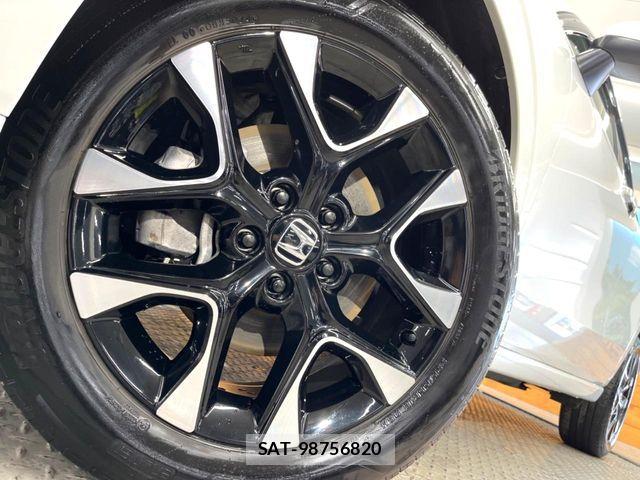 Honda ZR-V 2025-02 8851228-12