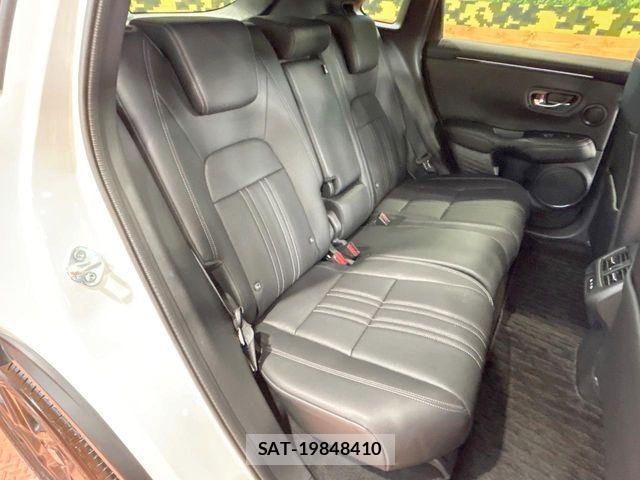 Honda ZR-V 2024-10 8883180-9