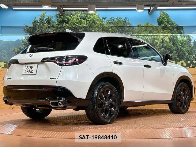 Honda ZR-V 2024-10 8883180-17