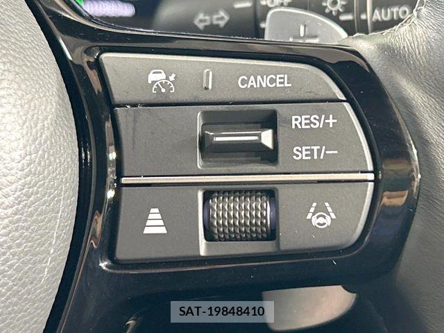 Honda ZR-V 2024-10 8883180-5