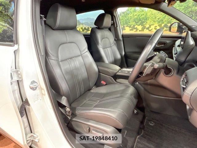 Honda ZR-V 2024-10 8883180-8