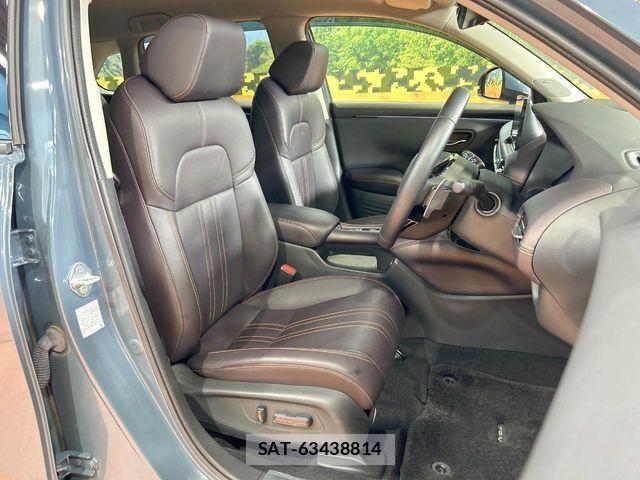 Honda ZR-V 2023-11 8883185-7