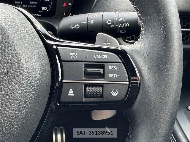 Honda ZR-V 2024-03 8883183-4