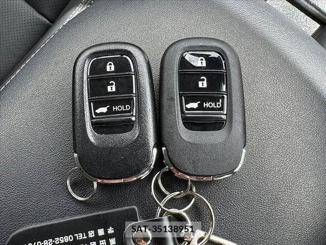 Honda ZR-V 2024-03 8883183-6