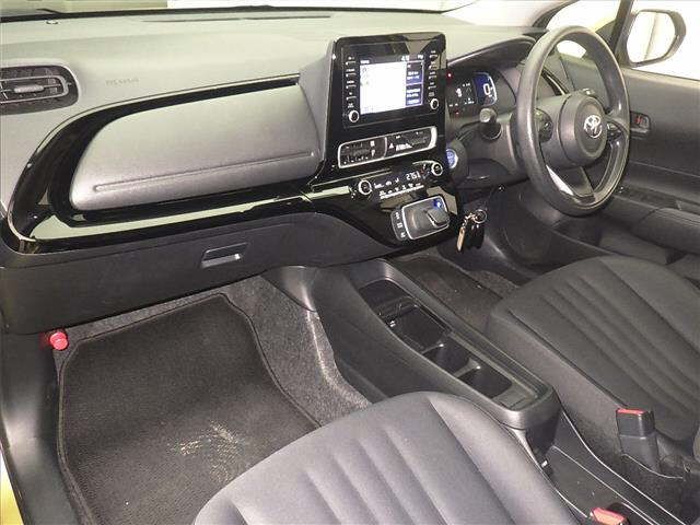 Toyota AQUA 2023 448513-3