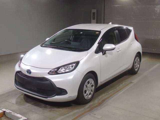 Toyota AQUA 2023 448515-0