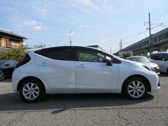 Toyota AQUA 2023 448519-3