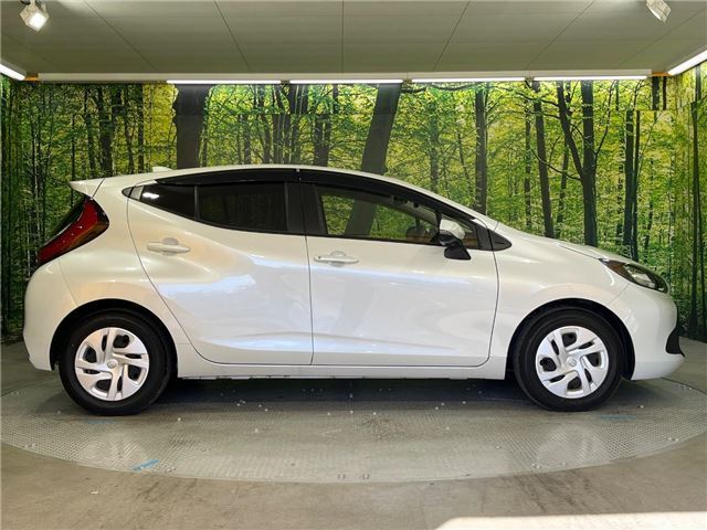 Toyota AQUA 2023 448520-8