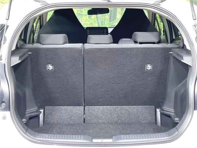 Toyota AQUA 2023 448533-7