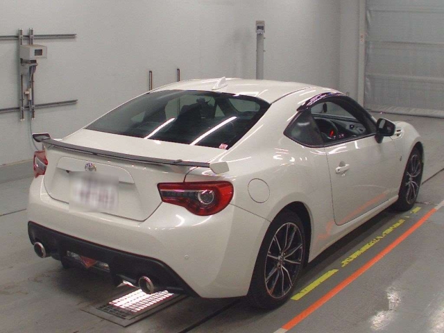 Toyota 86 2021 444222-1