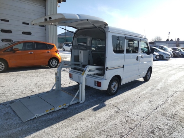 Suzuki EVERY 2016 444312-1