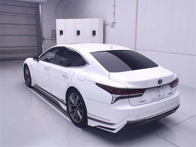 Lexus LS 2018 444480-1