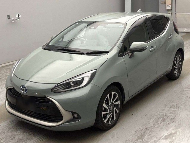 Toyota AQUA 2022 457622-0